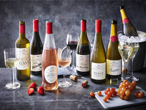 marksandspencer_vina Classics_Gavi 289Kc_Rioja Reserva 329Kc_Cotes de Provance rose 299Kc_Cotes de Rhone 189Kc_Touraine Sauvignon Blanc 249Kc_Prosecco DOC 239Kc.jpg